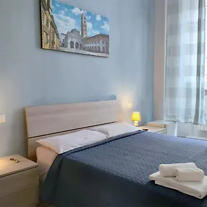 The Walls Lucca